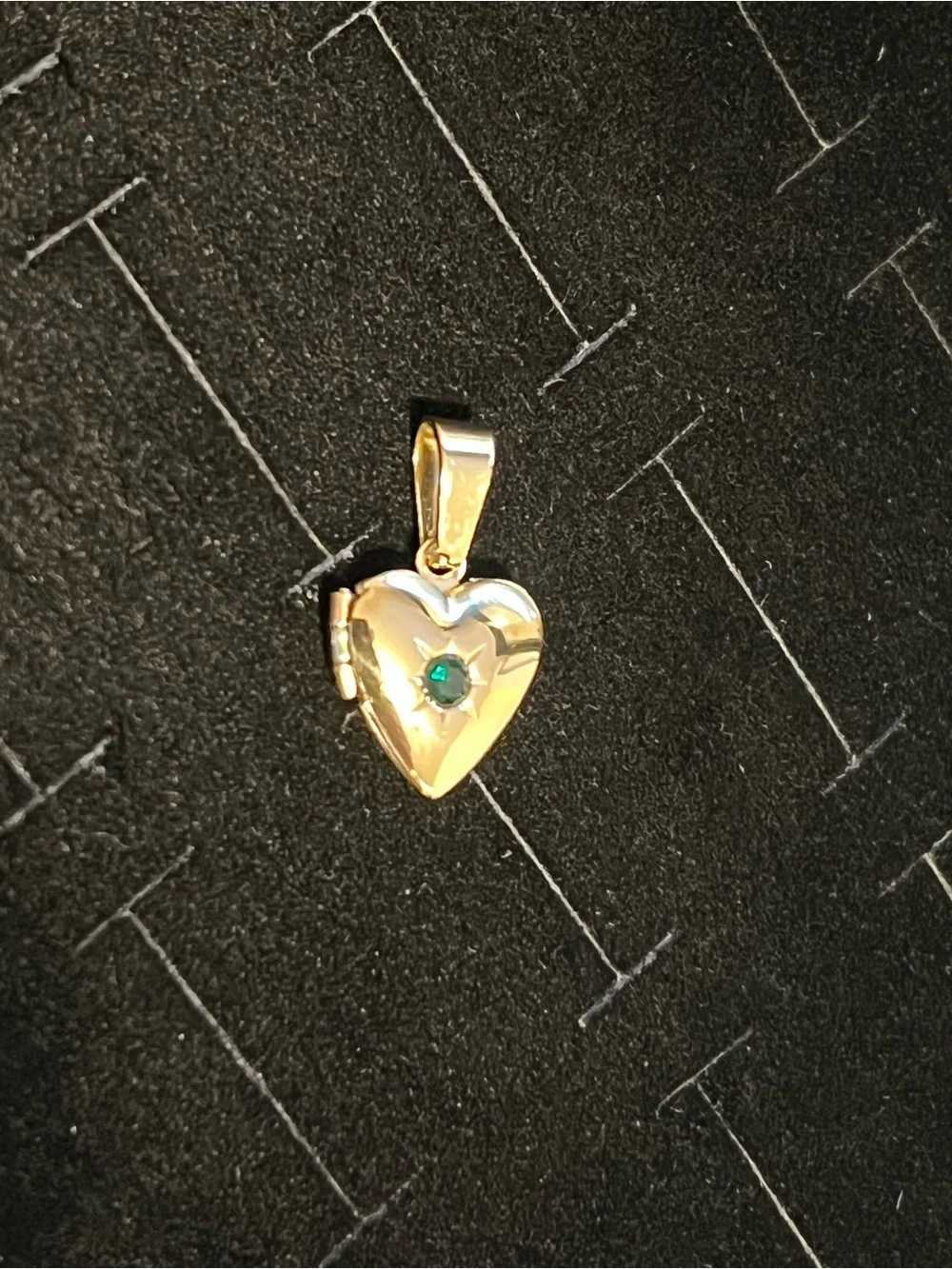Gold toned Heart Locket Pendant with Green Stone